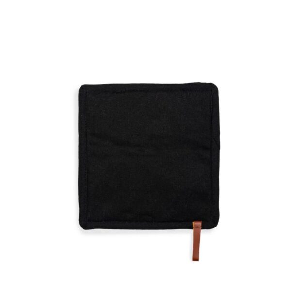 CHEF02301-Pannenlap_dots_zwart_3 Pannanlap - siliconen dot - zwart - 20*20 cm
